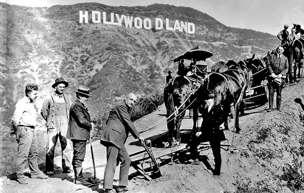 hollywood-sign-1476934656053-1000x634