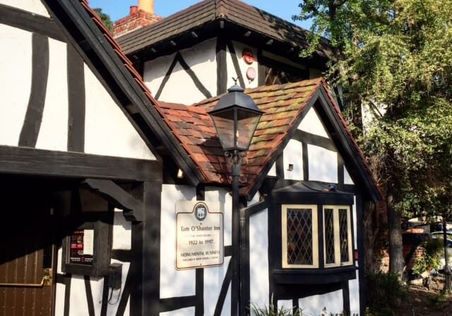 Tam O'Shanter Inn, historic building.